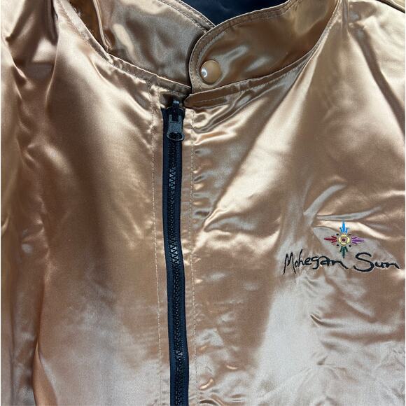 Vintage 90’s Unisex Mohegan Sun Reversible Black/Gold Men Jacket Sz M - Picture 6 of 12